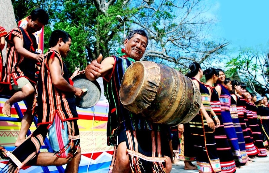 Trải nghiệm văn hóa, khám phá thiên nhiên vùng đất huyền sử