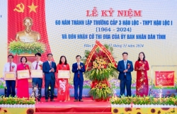 Ngôi trường 60 năm tỏa sáng với sự nghiệp “trồng người”