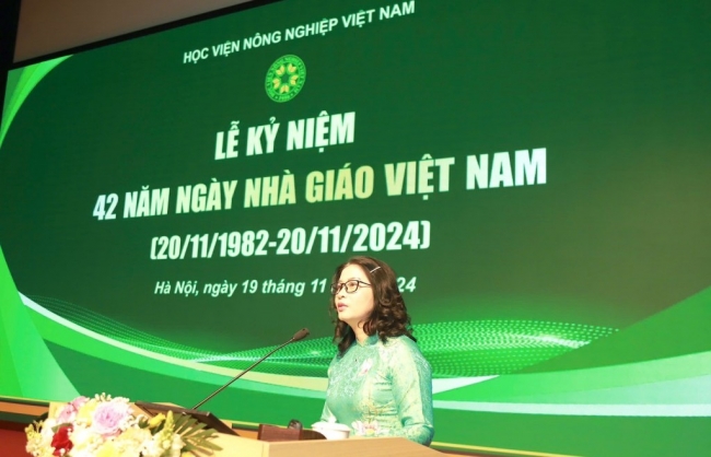 Học viện Nông nghiệp Việt Nam tri ân thầy cô Ngày 20/11