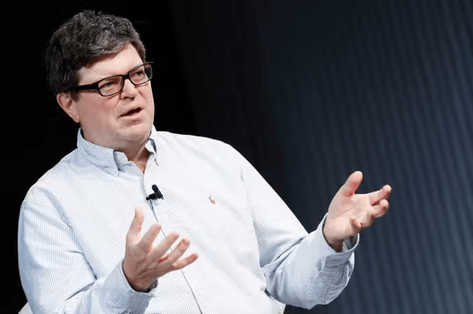 GS. Yann LeCun thể hiện sự lạc quan với tương lai của trí tuệ nhân tạo (Ảnh: Technology Review)