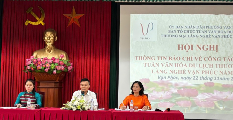 Nhiều điểm mới trong Tuần Văn hoá, Du lịch, Thương mại Vạn Phúc 2024