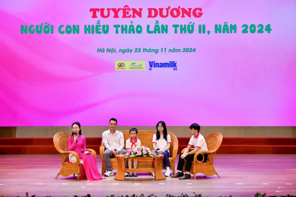 Chuyện cảm động của những người con hiếu thảo Thủ đô