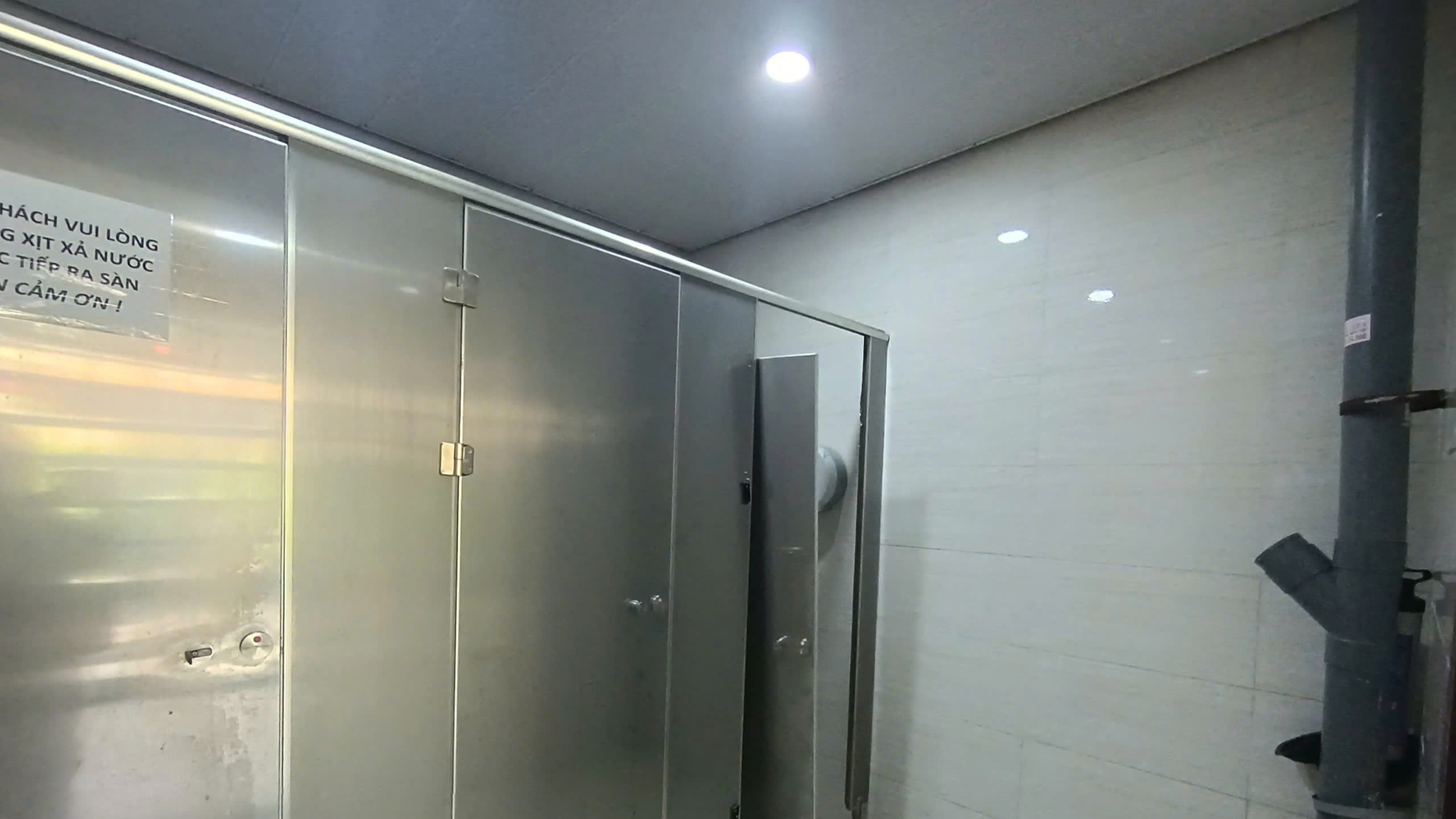 Lời kêu cứu từ “thiên đường”