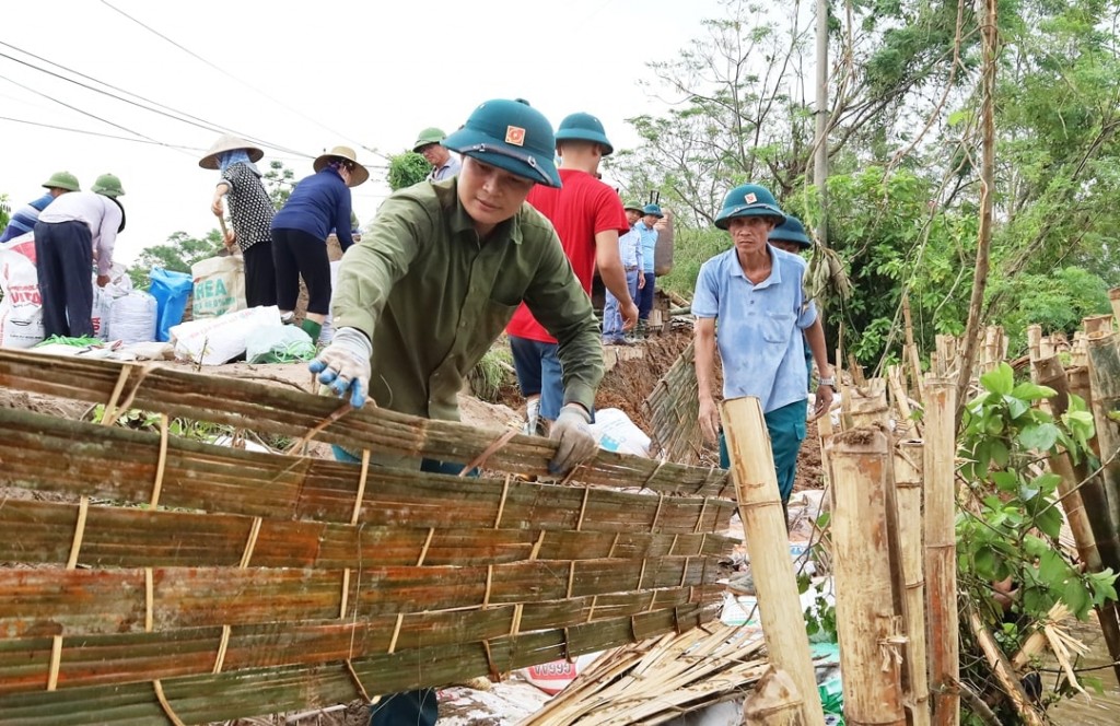 Công bố tình huống khẩn cấp sạt lở các tuyến đê ở Chương Mỹ