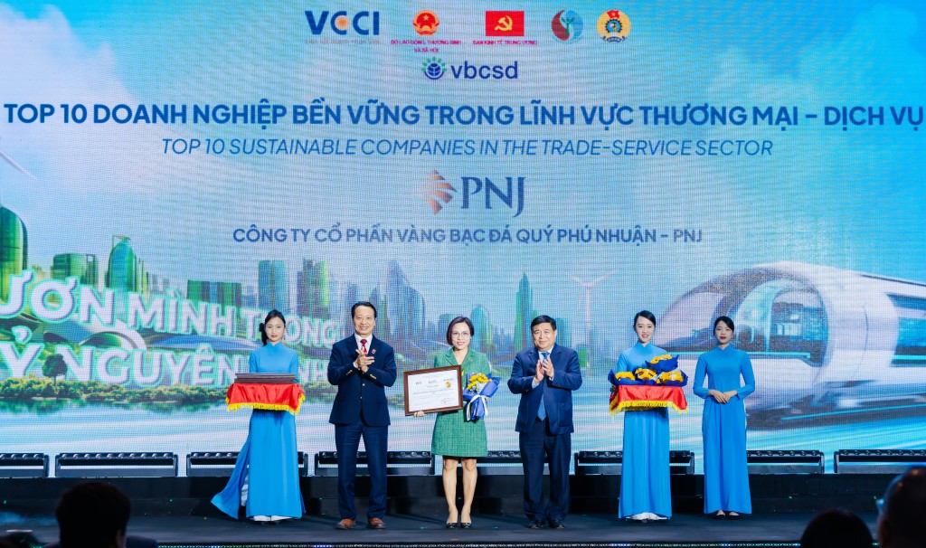 PNJ vào Top 10 doanh nghiệp phát triển bền vững năm thứ 9 liên tiếp