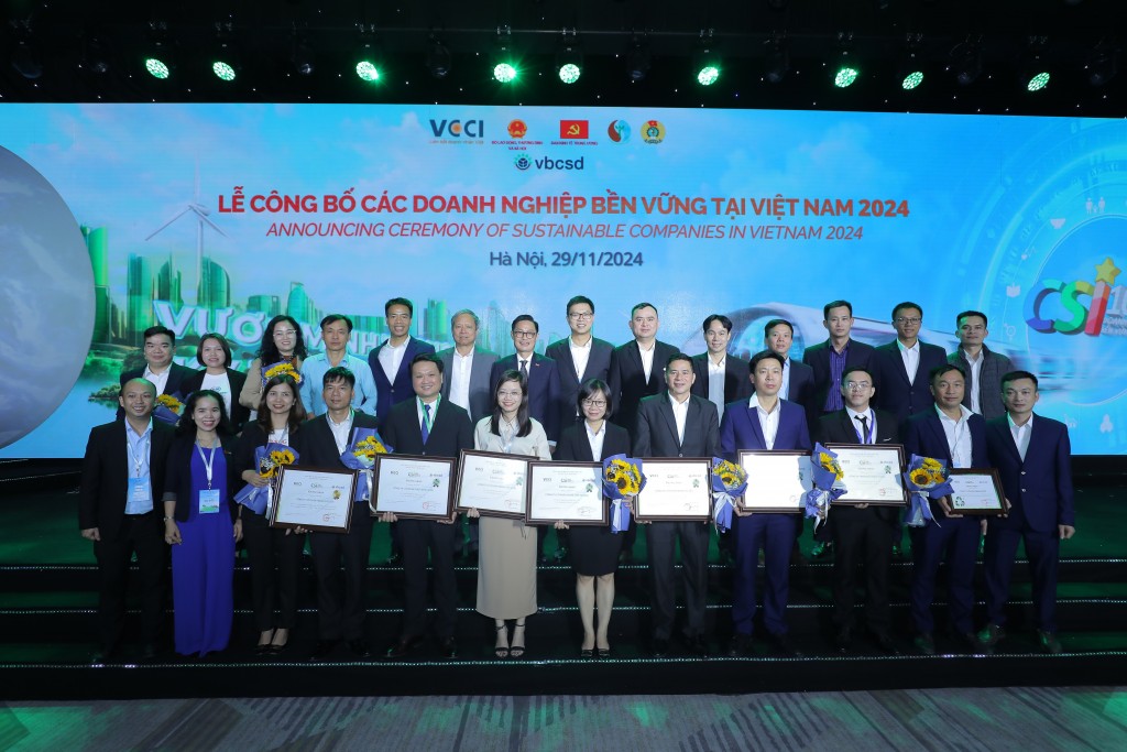 Nhựa Bình Minh, Vina Kraft và các công ty thành viên thuộc Prime Group nhiều năm liền được vinh danh Doanh nghiệp Bền vững Việt Nam, minh chứng cho thành công của chiến lược ESG 4 Plus.