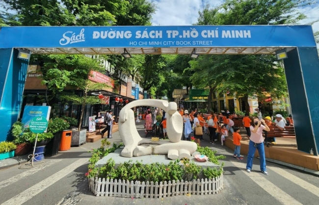 Đường Sách TP Hồ Chí Minh lọt top điểm đến du lịch hấp dẫn