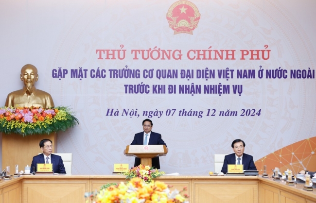 Công tác ngoại giao bám sát đường lối song phải rất linh hoạt