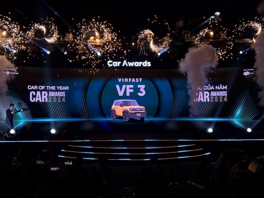 Bộ đôi VF 3 và VF 7 được vinh danh “Ô tô của năm” tại Car Awards 2024