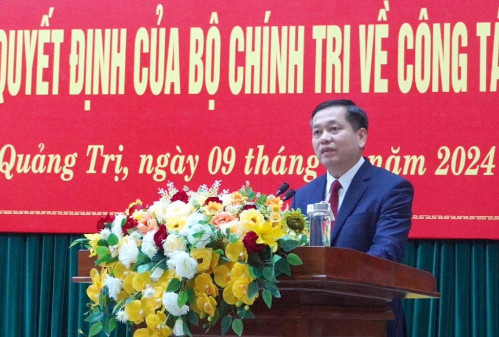 Tân Bí thư Tỉnh uỷ Quảng Trị Nguyễn Long Hải phát biểu nhận nhiệm vụ (Ảnh quangtri.gov)