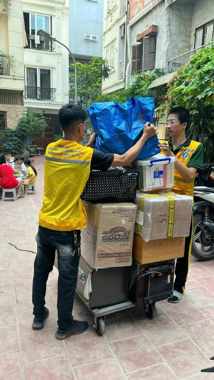 Dịch vụ chuyển nhà trọn gói Kiến Vàng uy tín tại Hà Nội