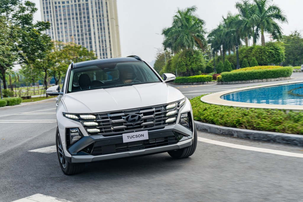 Hyundai bán hơn 10 ngàn xe trong tháng 11, tăng trưởng gần 35%