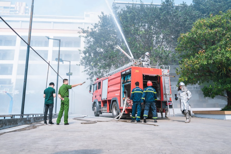 trong thời gian qua, việc tuyên truyền kiến thức pháp luật về PCCC&CNCH cho học sinh được Công an quận Thanh Xuân đặc biệt quan tâm, chú trọng