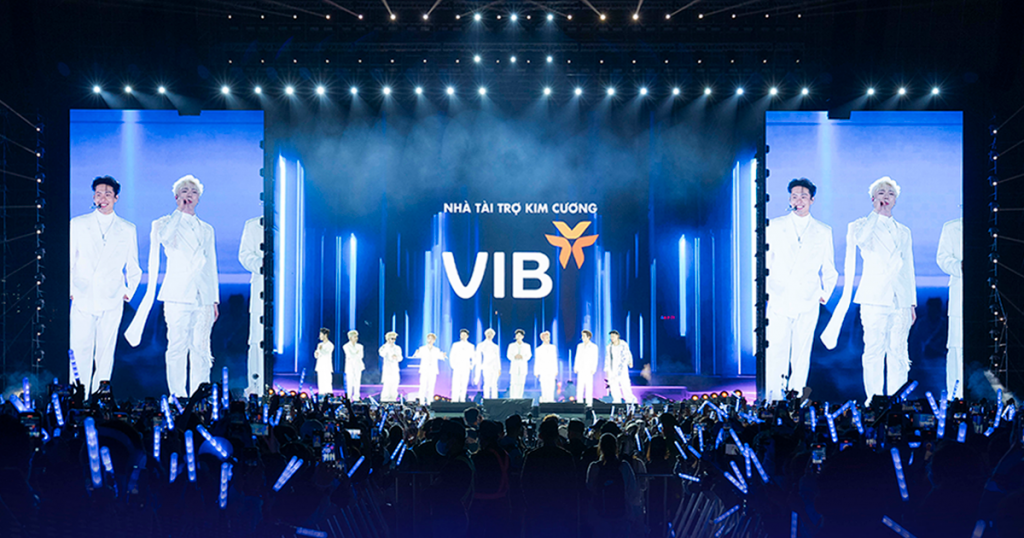 VIB dẫn đầu xu thế thẻ thành fanchant trong concert Anh trai “Say Hi”