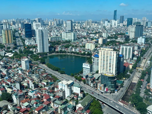 Phát triển Thủ đô Hà Nội trở thành đô thị hiện đại, thông minh, dẫn dắt và tạo hiệu ứng lan toả, liên kết vùng đô thị.