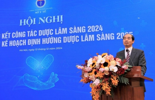 Đẩy mạnh nghiên cứu khoa học lĩnh vực dược