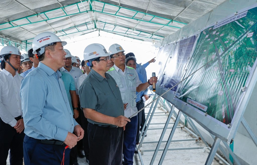 Quyết tâm tới ngày 31/12/2025 thông toàn tuyến cao tốc Bắc - Nam phía Đông