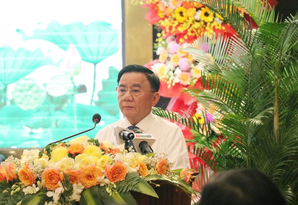 Thường trực Ban Bí thư, Chủ nhiệm Ủy ban Kiểm tra Trung ương Trần Cẩm Tú phát biểu chỉ đạo hội nghị. 
