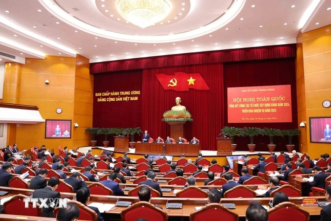 Tổng Bí thư dự Hội nghị toàn quốc tổng kết công tác tổ chức xây dựng Đảng