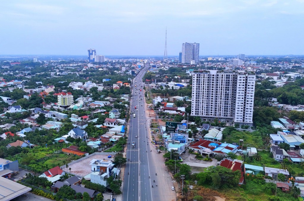 Bài 2: Nỗ lực đẩy nhanh tiến độ các dự án trọng điểm