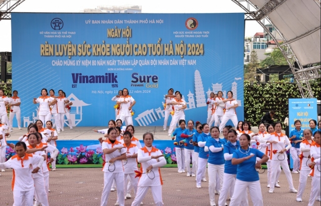 Ấn tượng Ngày hội rèn luyện sức khỏe người cao tuổi tại Hà Nội