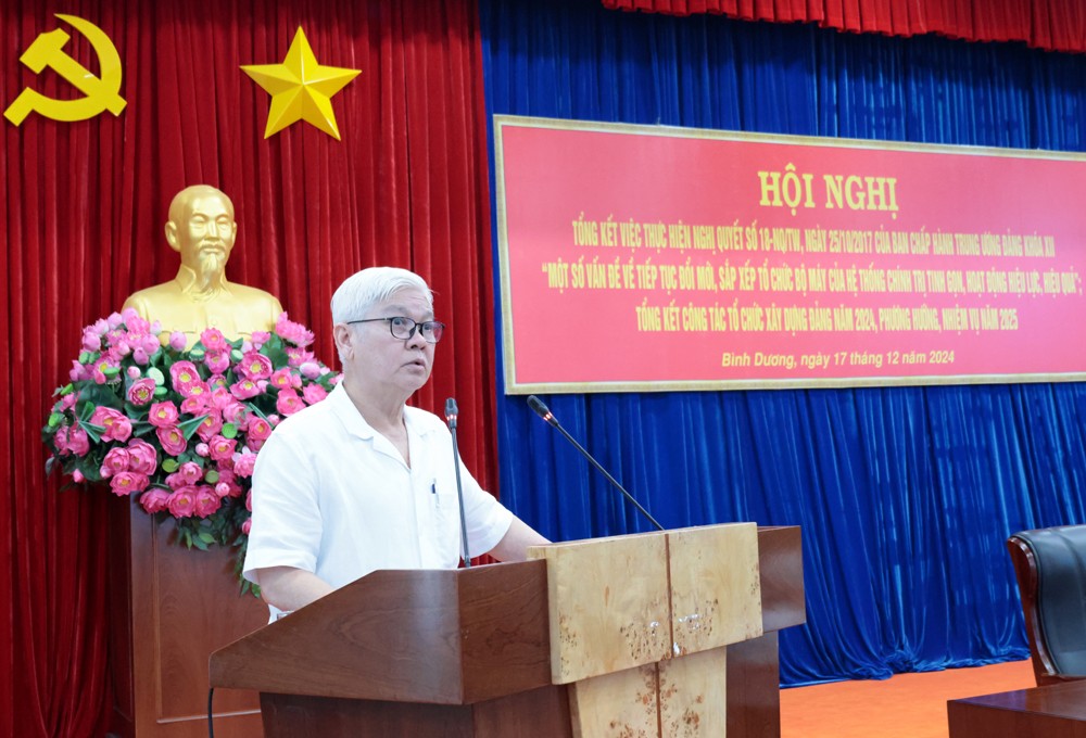 Ông Nguyễn Văn Lợi, Bí thư Tỉnh uỷ, tỉnh Bình Dương phát biểu tại hội nghị. (Ảnh Quốc Chiến)