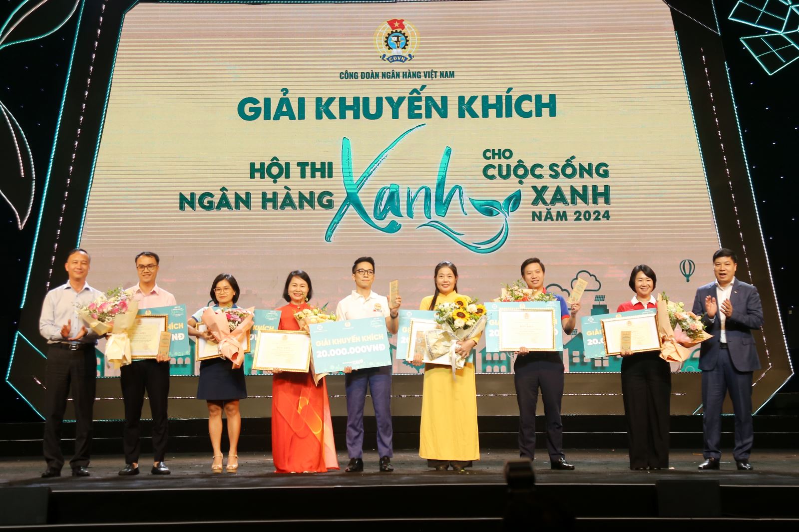 Co-opBank và các đơn vị nhận giải thưởng tại Hội thi