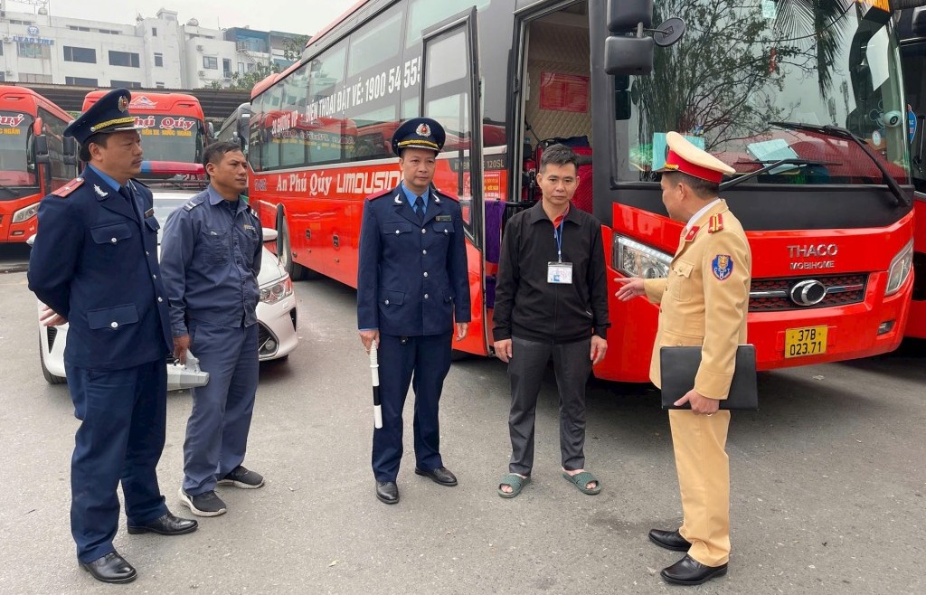 Huy động lực lượng đảm bảo trật tự an toàn giao thông dịp Tết