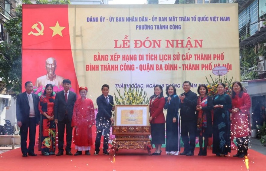 Đình Thành Công đón nhận Bằng xếp hạng di tích cấp thành phố