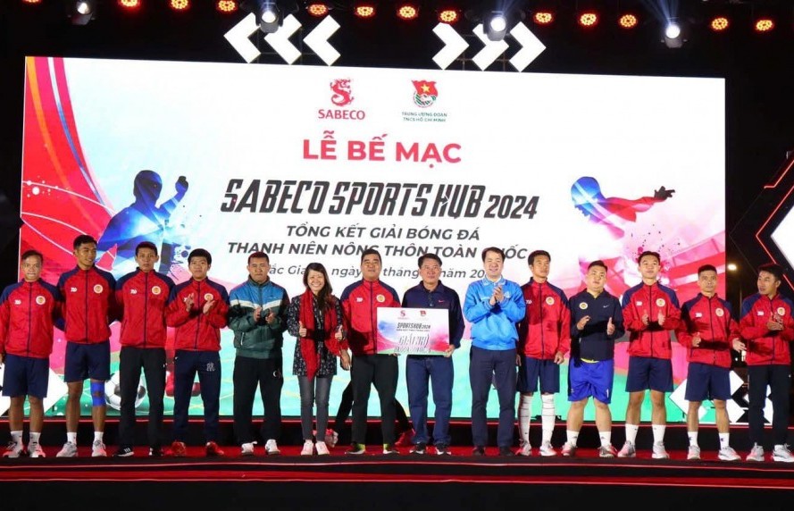 Đội bóng Tỉnh đoàn Bình Dương giành giải Nhì Sabeco Sports Hub 2024