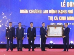 Kinh Môn (Hải Dương): Lễ đón nhận Huân chương Lao động hạng Nhì