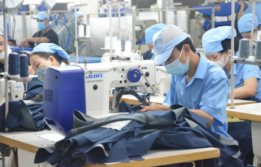 Đào tạo 10.000 CEO trẻ, khởi công 10.000 nhà ở xã hội