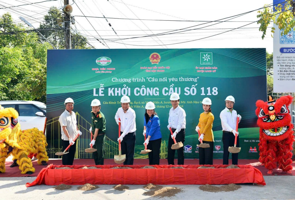 Nhựa Tiền Phong khởi công Cầu nối yêu thương số 118 tại Hậu Giang