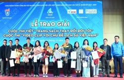 Trang sách hay thay đổi những cuộc đời