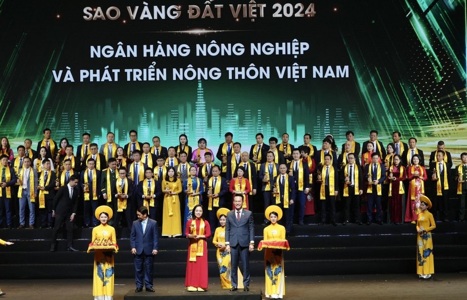 Agribank vinh dự Giải thưởng Sao Vàng đất Việt năm 2024