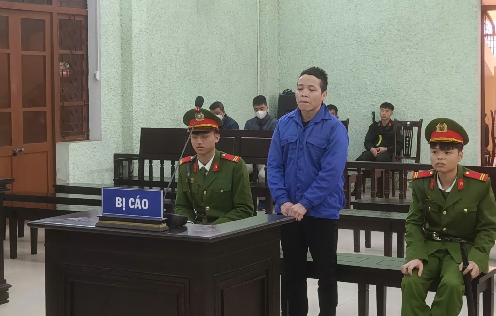 Bị cáo Vi Văn Công tại phiên tòa