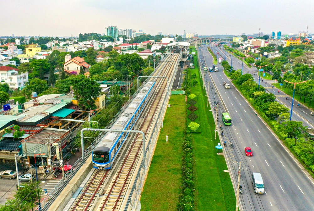 Hạ tầng giao thông thuận lợi và đồng bộ được coi là một trong các yếu tố quan trọng trong phát triển các dự án BĐS, khu đô thị. (hình: Internet)