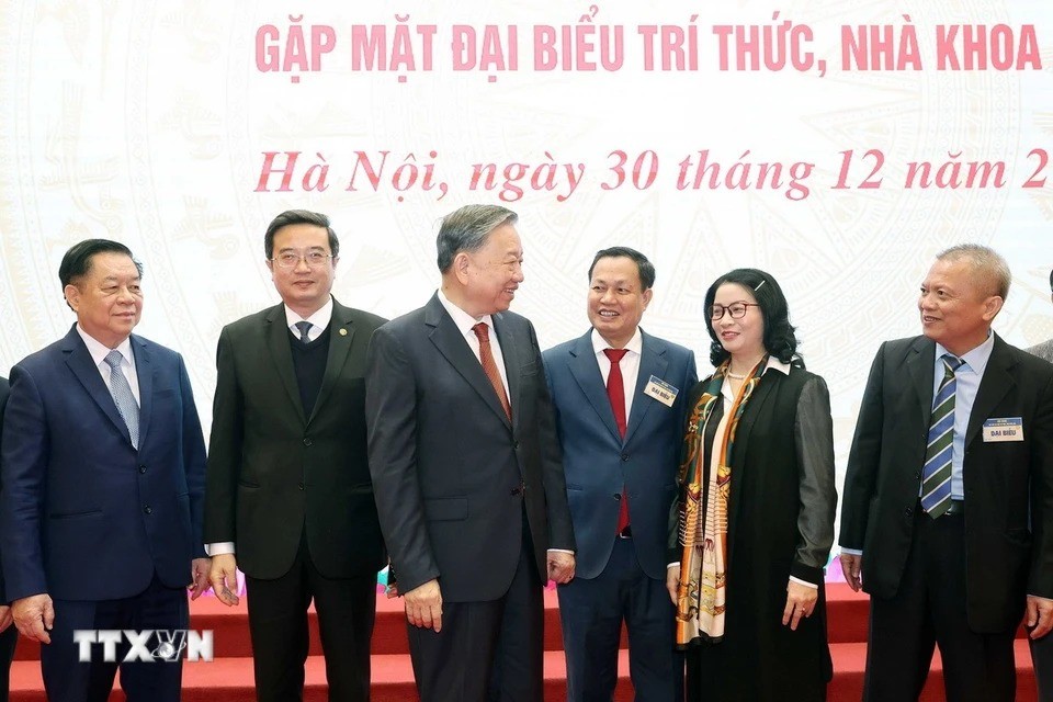 Tổng Bí thư Tô Lâm gặp mặt đại biểu tri thức, nhà khoa học