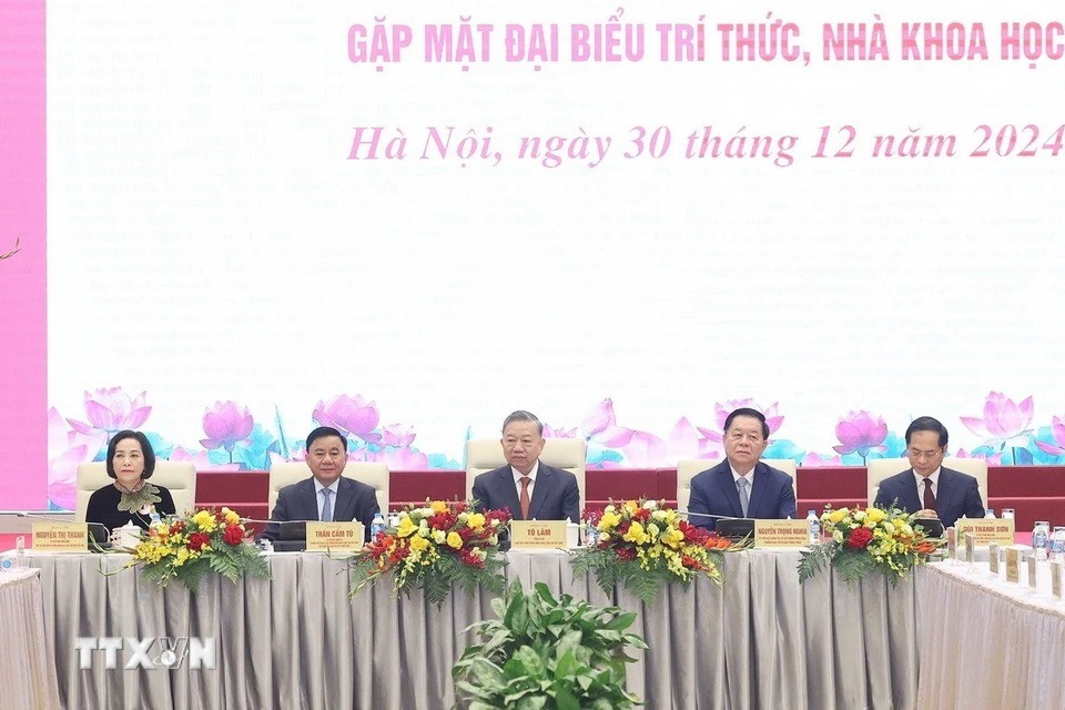 Tổng Bí thư Tô Lâm gặp mặt đại biểu tri thức, nhà khoa học