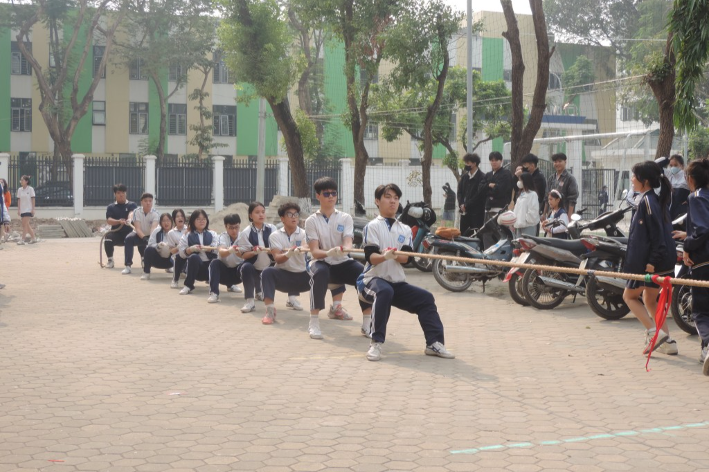 Học sinh Hoàng Mai háo hức tham gia ngày hội “3 rèn luyện”