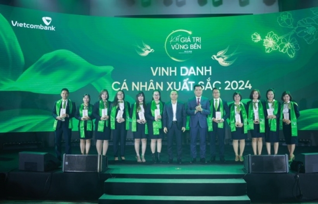 "Kết giá trị vững bền" vì mục tiêu phát triển lâu dài của Vietcombank