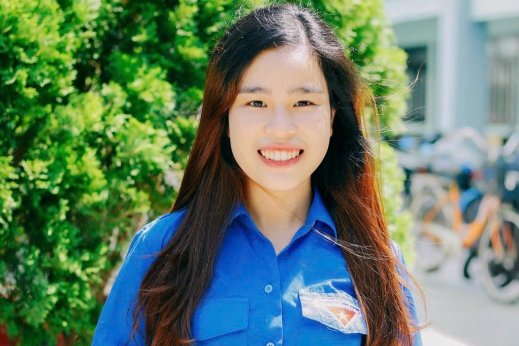 Đảng viên trẻ chinh phục danh hiệu “Sinh viên 5 tốt”
