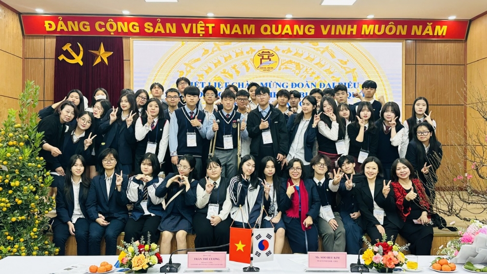 Sở GD-ĐT Hà Nội đón đoàn giáo viên, học sinh tỉnh Chungcheongbuk