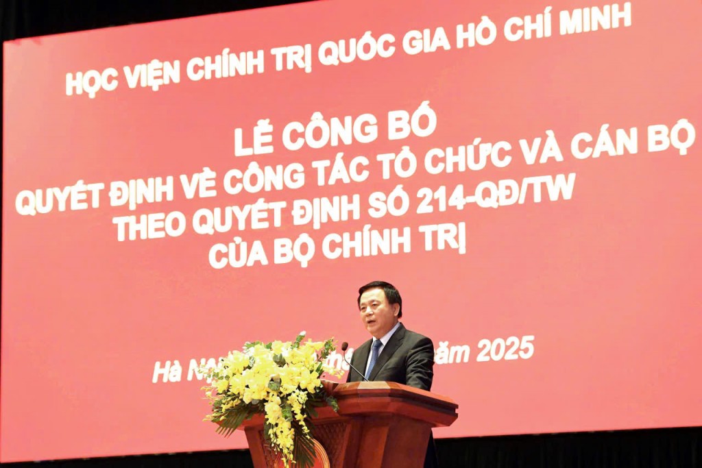 PGS.TS. Trần Thanh Giang được bổ nhiệm giữ chức Phó Giám đốc Học viện Hành chính và Quản trị công