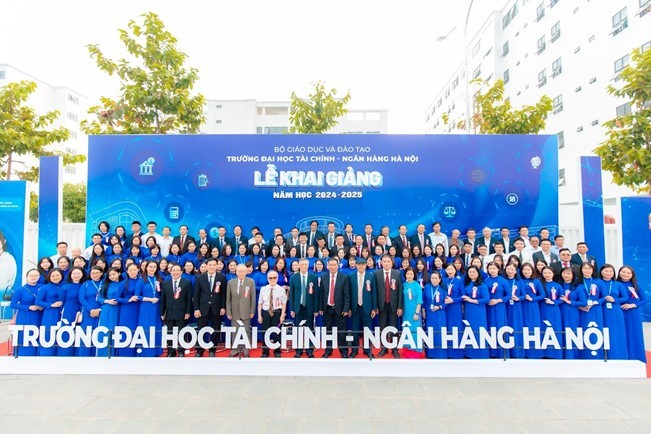 Top 9 trường đại học đào tạo khối ngành Kinh tế - Tài chính