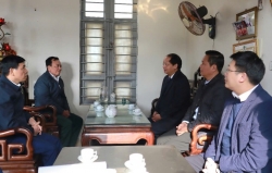 Trưởng ban Tuyên giáo Thành uỷ Nguyễn Doãn Toản chúc Tết thương bệnh binh