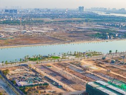 Ngỡ ngàng với mức giá “siêu mềm” của nhà phố hơn 300m2 bên bờ sông Hồng