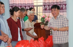 Chung tay giúp người dân nghèo Bình Phước đón Tết an vui
