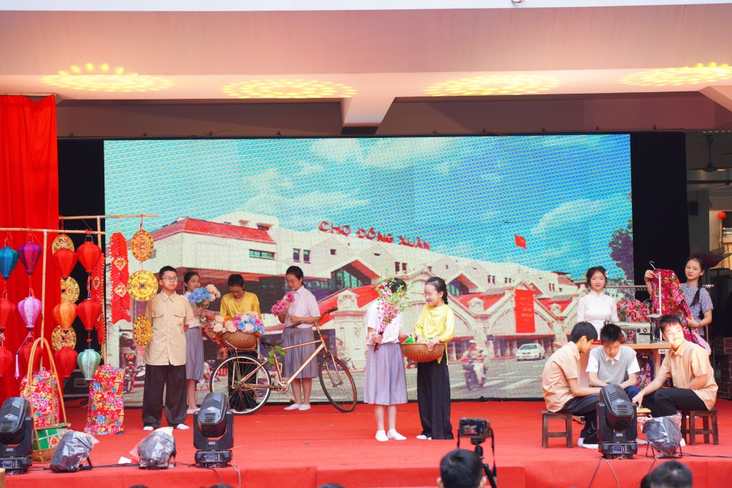 Tái hiện hình ảnh phố thị Thủ đô với bao nét thân thương