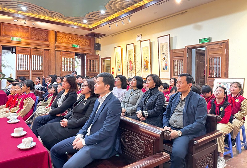Triển lãm tranh Hàng Trống - Sắc màu Tết của trẻ